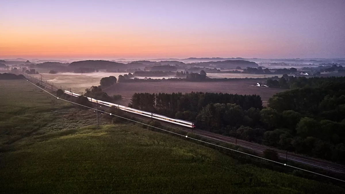 Modeling rail control systems with digital twins